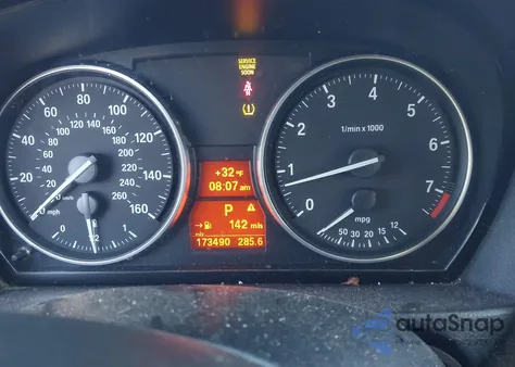 2010 BMW 328I xDrive из США, поврежденный, VIN WBAPK5C52AA646503